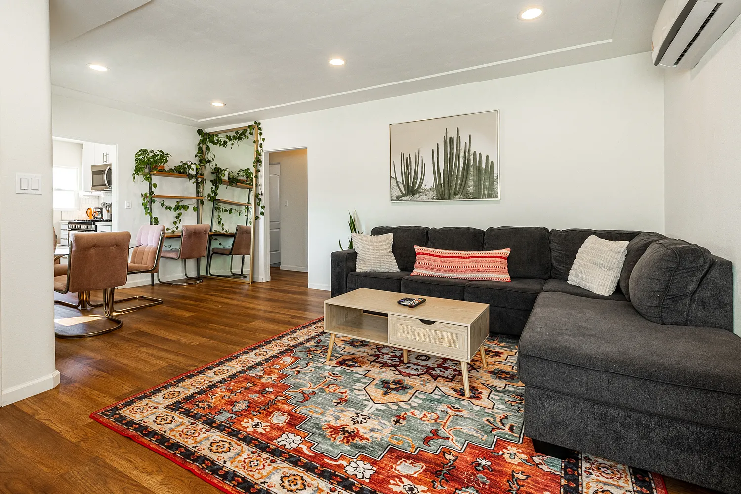 2 bed, $4,000 — Photo 3