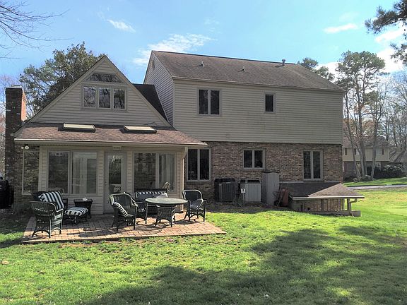 2nd image of 11645 S Monticello Dr