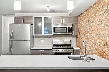 Rented by Safdie Realty Group