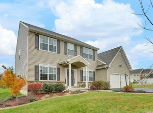 6 Foxwood Blvd, Mechanicsburg, PA 17050