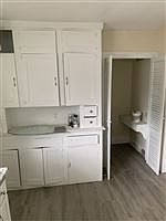5th image of 1813 Delaware St