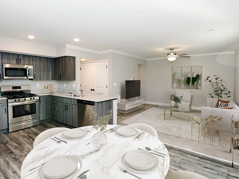 Thrive at Creekside Apartments and Townhomes — Photo 1