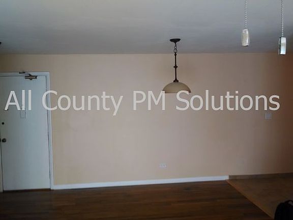 3rd image of 8999 Kennedy Dr #203C