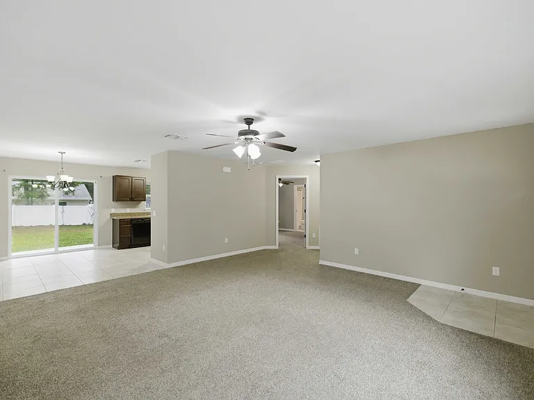 5447 NW 54th Pl — Photo 3
