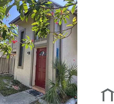 2207 NW 59th Ave #73E