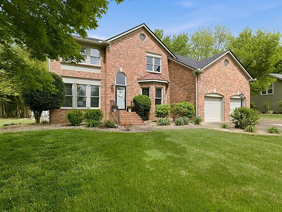 3rd image of 228 Greystone Dr