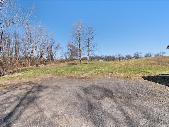 4th image of 7721 McMullen Rd