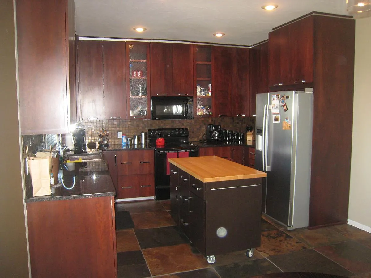 4 bed, 2750 sqft, $3,195 — Photo 4
