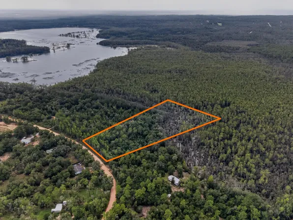 1800 Gap Blvd, Chipley, FL 32428