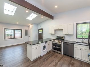 130 Flocktown Rd, Long Valley, NJ 07853