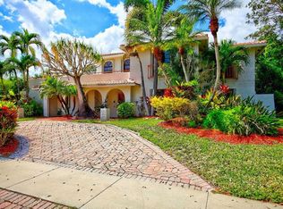 6965 N Grande Dr, Boca Raton, FL 33433