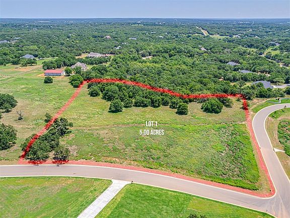 3rd image of 2740 High View Dr #1