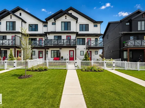 38 Jensen Gate, Saint Albert, AB T8N 7Y5