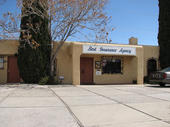 4th image of 920 Ortiz Dr NE