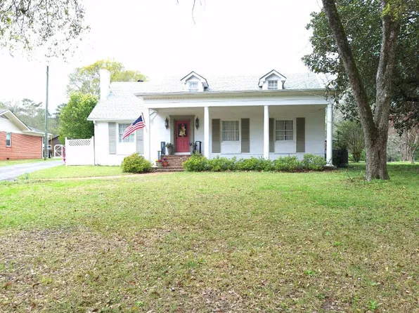 1640 Old Bay Springs Rd, Laurel, MS 39440