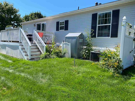 3rd image of 35 TRICIA Street