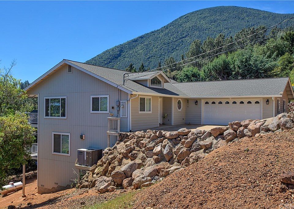 1st image of 3308 Pine Terrace Dr