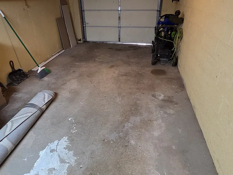 746 Cinnaminson St — Photo 29