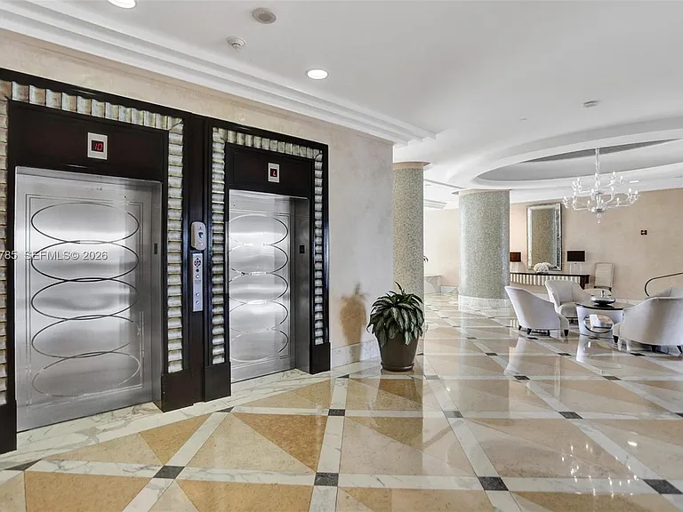 6917 Collins Ave #503 — Photo 36