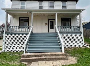 597 Jefferson St ROOM 3, Dubuque, IA 52001