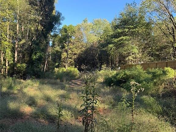 4th image of 92 Ida Pace Rd #1