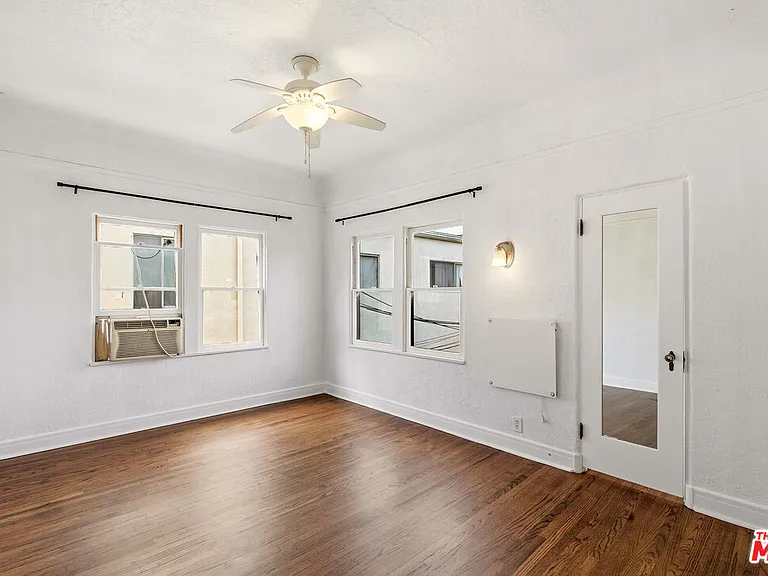 4429 Finley Ave #1/2 — Photo 16
