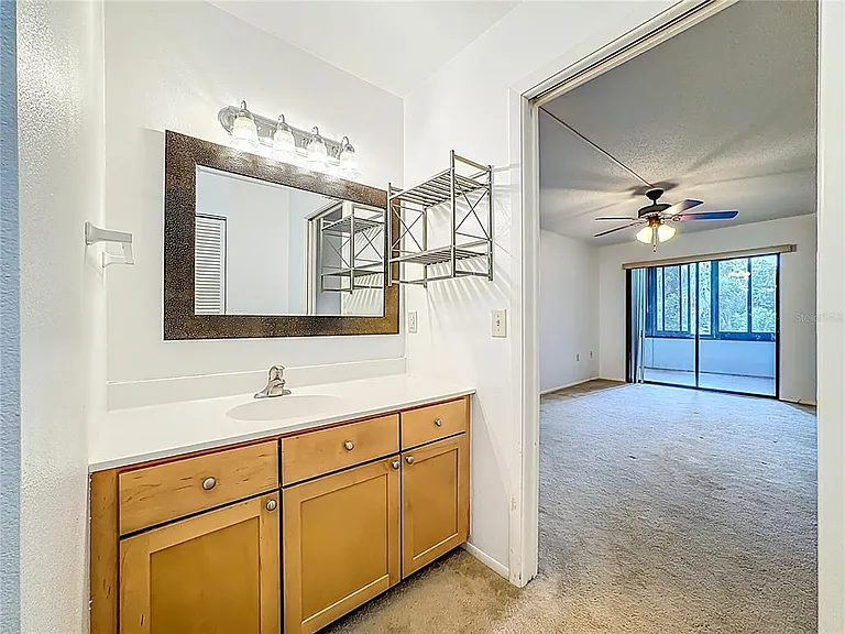 434 Palm Tree Dr #434 — Photo 21
