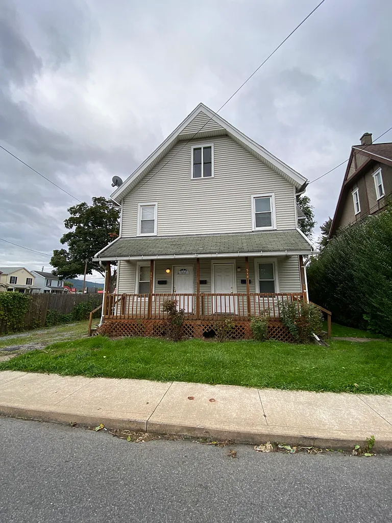 511 8th Avenue - 1 — Photo 1