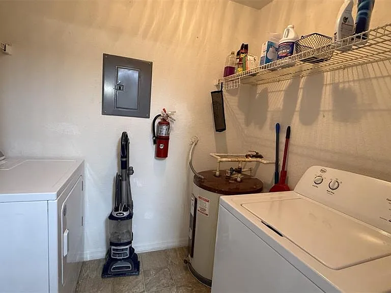 8800 Latrec Ave #9305 — Photo 20
