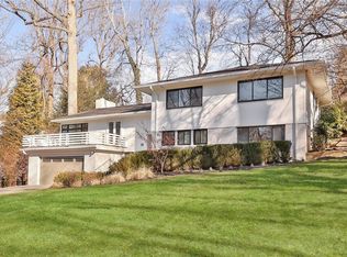 19 Olmsted Rd, Scarsdale, NY 10583