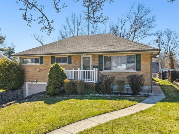 387 Inman Ln, Cincinnati, OH 45218