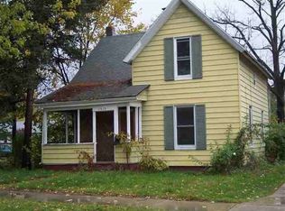 1313 Dubail, South Bend, IN 46613