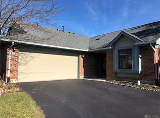 64 Pheasant Run Cir, Springboro, OH 45066