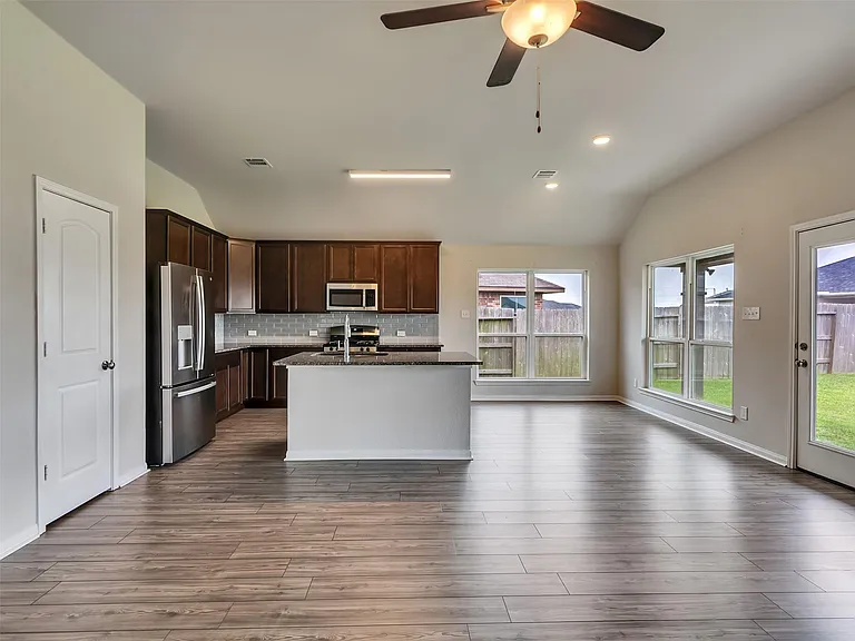 8216 Tourmaline Way — Photo 12