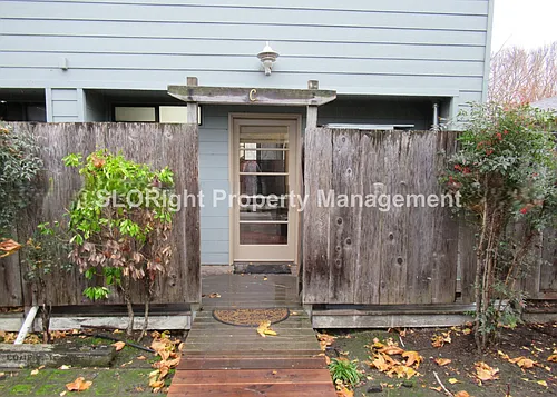 469 Sandercock St #C Photo 1