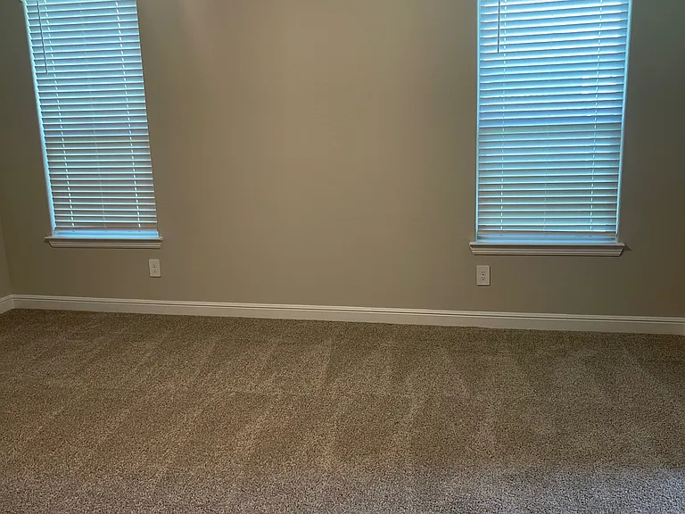 15537 Putney Way — Photo 11