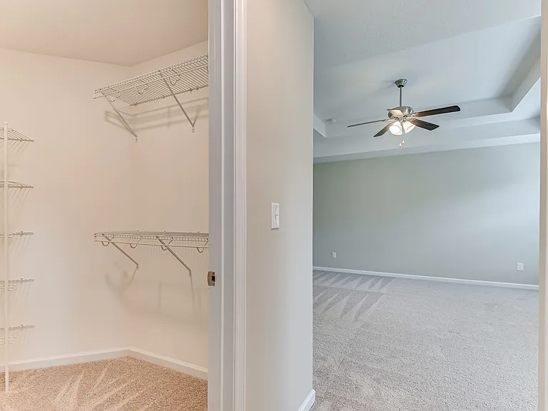 157 Dublin Loop — Photo 27