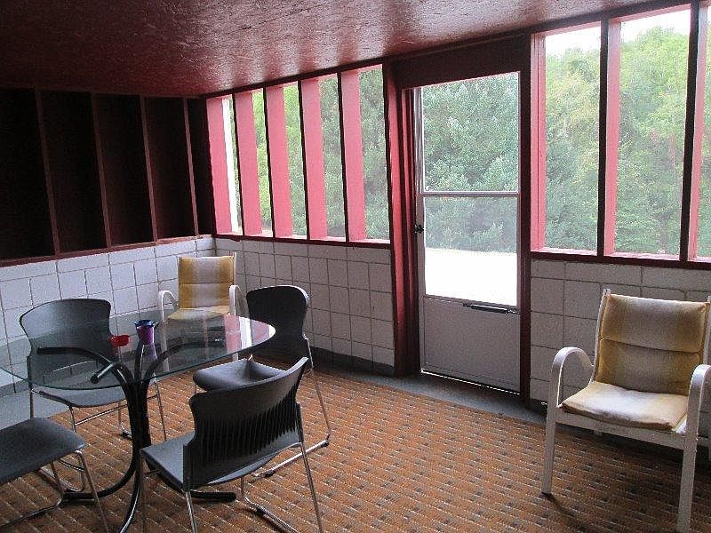 Screened in Porch