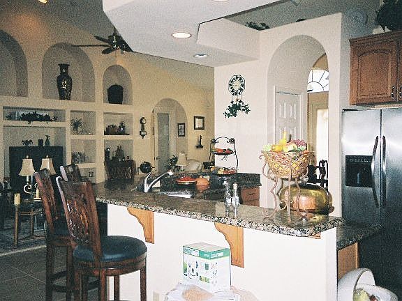 3rd image of 801 NW 38th Ave