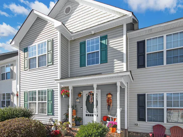 108 Gatwick Ct, Clayton, NC 27520