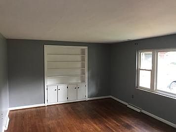 2nd image of 158 W Evans St