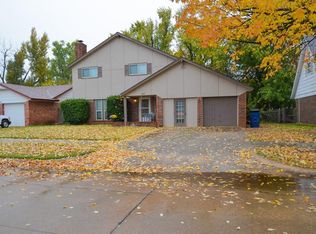417 S Highland Dr, Mustang, OK 73064