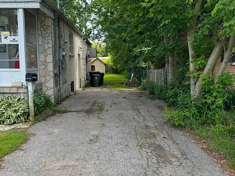 115 Darlingside Dr #BASEMENT — Photo 11