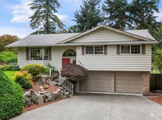 137 NW 181st St, Shoreline, WA