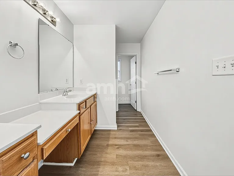6025 Brambleberry Way — Photo 11