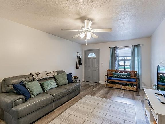 4th image of 4206 E Sewaha St