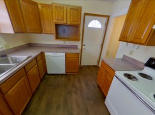 1030 Bertrand St, Manhattan, KS 66502