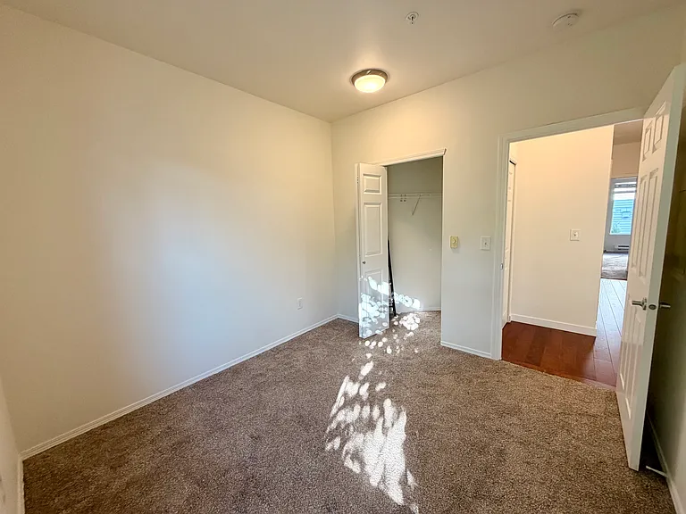 5400 Harbour Pointe Blvd #J201 — Photo 22