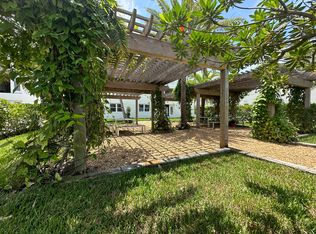 220 5th Ave S #206, Jacksonville Beach, FL 32250