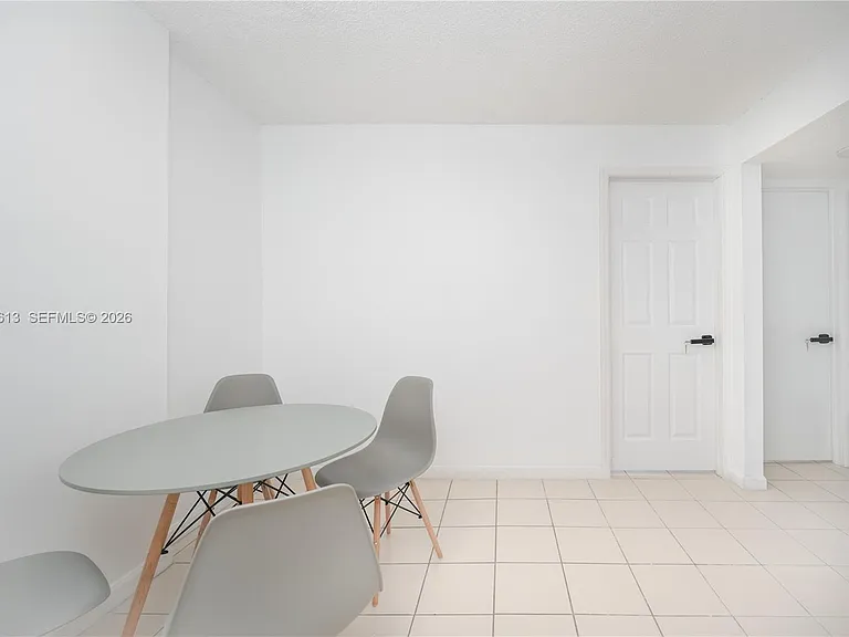 500 NE 26th St #2C — Photo 5